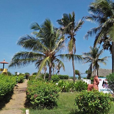 Golden Sun Beach Resort Mahabalipuram Exterior photo